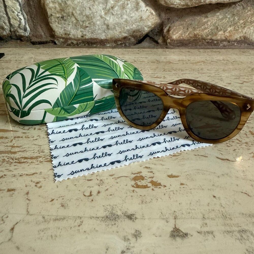 Stella & Dot Miramar Sunglasses